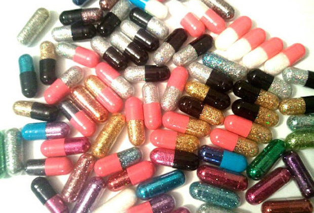 glitter-pills-in-bulk3388853801