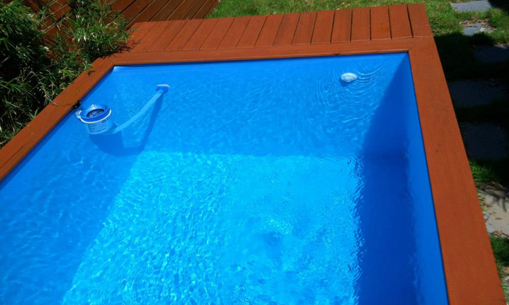 Il utilise une vieille benne pour créer une piscine de rêve...pour moins de 5000 euros 10